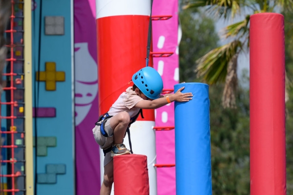 Entrée Zigoto parc - Escalade et Trampoline à Puget sur Argens - Expérience Côte d'Azur