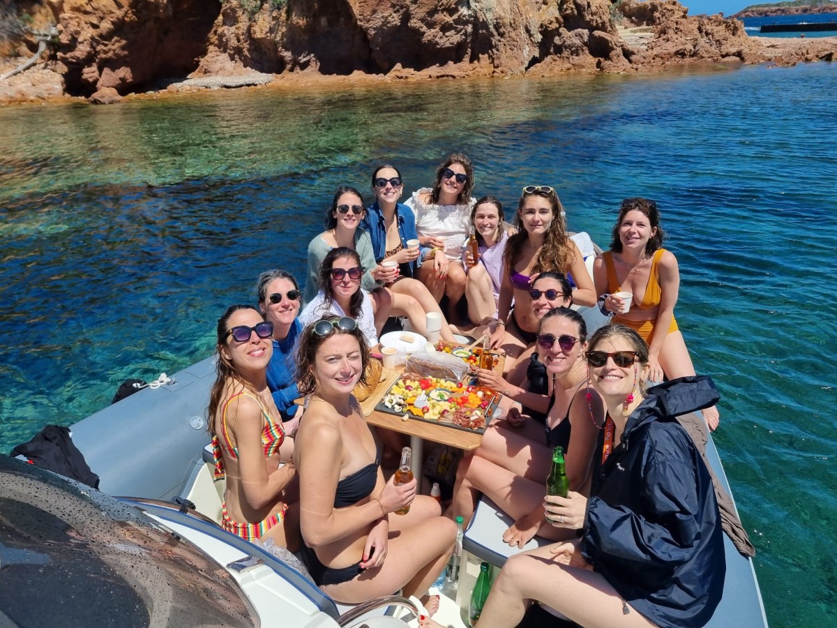 EVJF - EVG inoubliable en bateau à Saint-Raphaël - Expérience Côte d'Azur