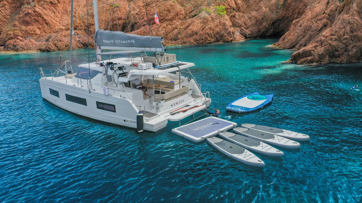 Excursion privée en catamaran 1/2 Journée - baignade et détente en mer - Expérience Côte d'Azur