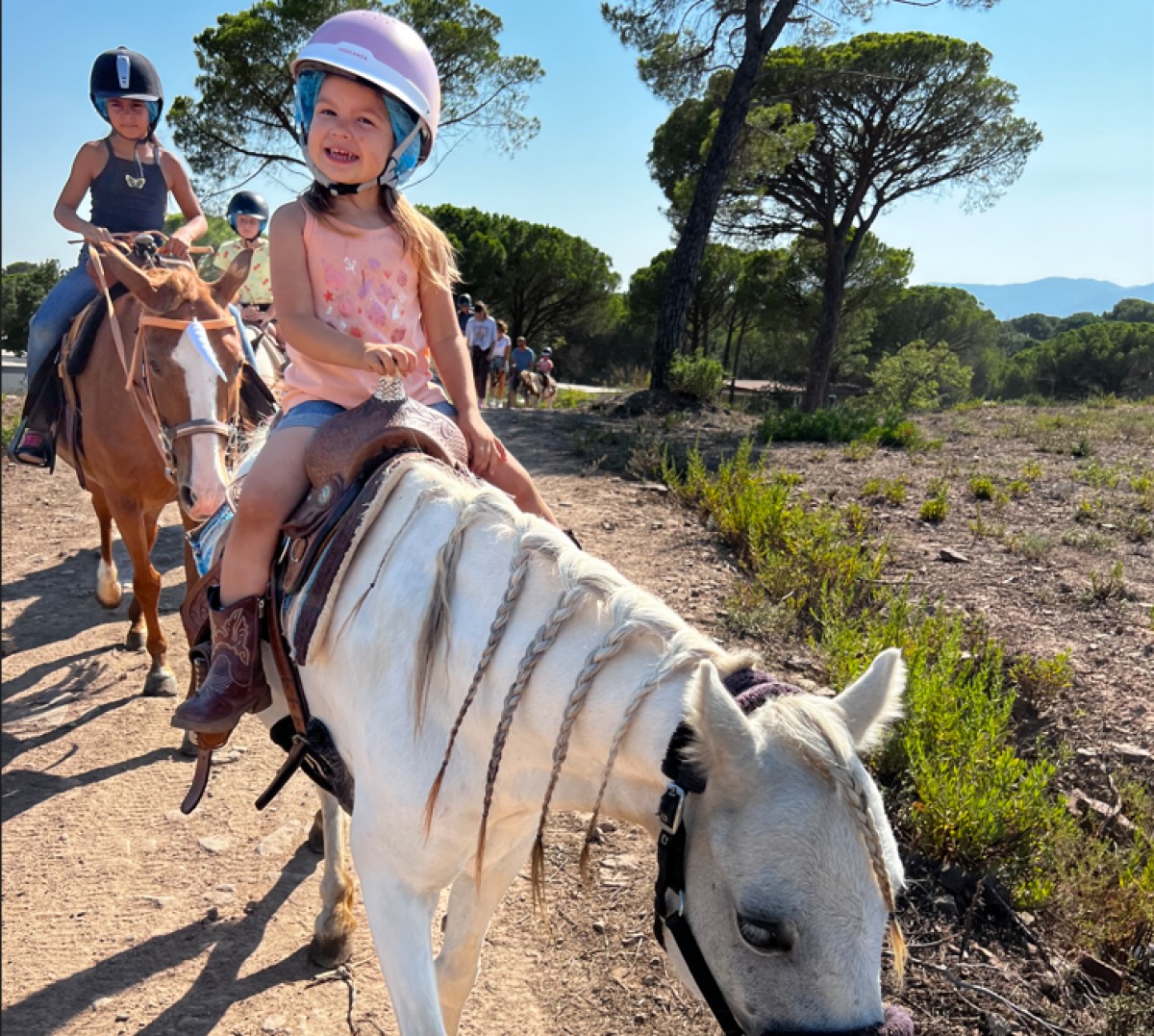 Family ride : 1h de balade à cheval dans le massif de l'Esterel - Expérience Côte d'Azur