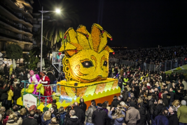 Fêtes du Citron à Menton 2026 - CORSO AUX LUMIERES - excursion en autocar - Expérience Côte d'Azur