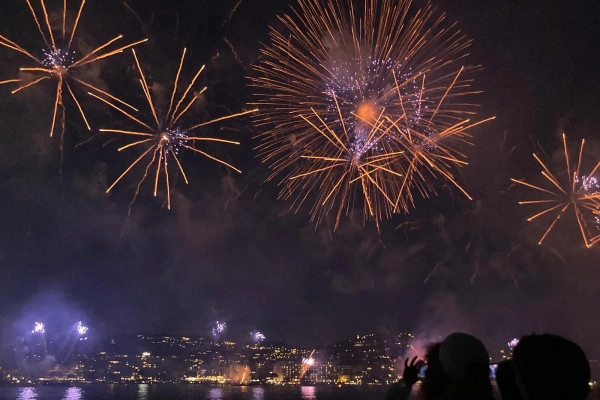 Feu d'artifice en mer à Cannes - Expérience Côte d'Azur