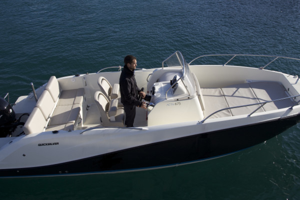 Location bateau - Quicksilver 675 (200CV) - Agay - Expérience Côte d'Azur