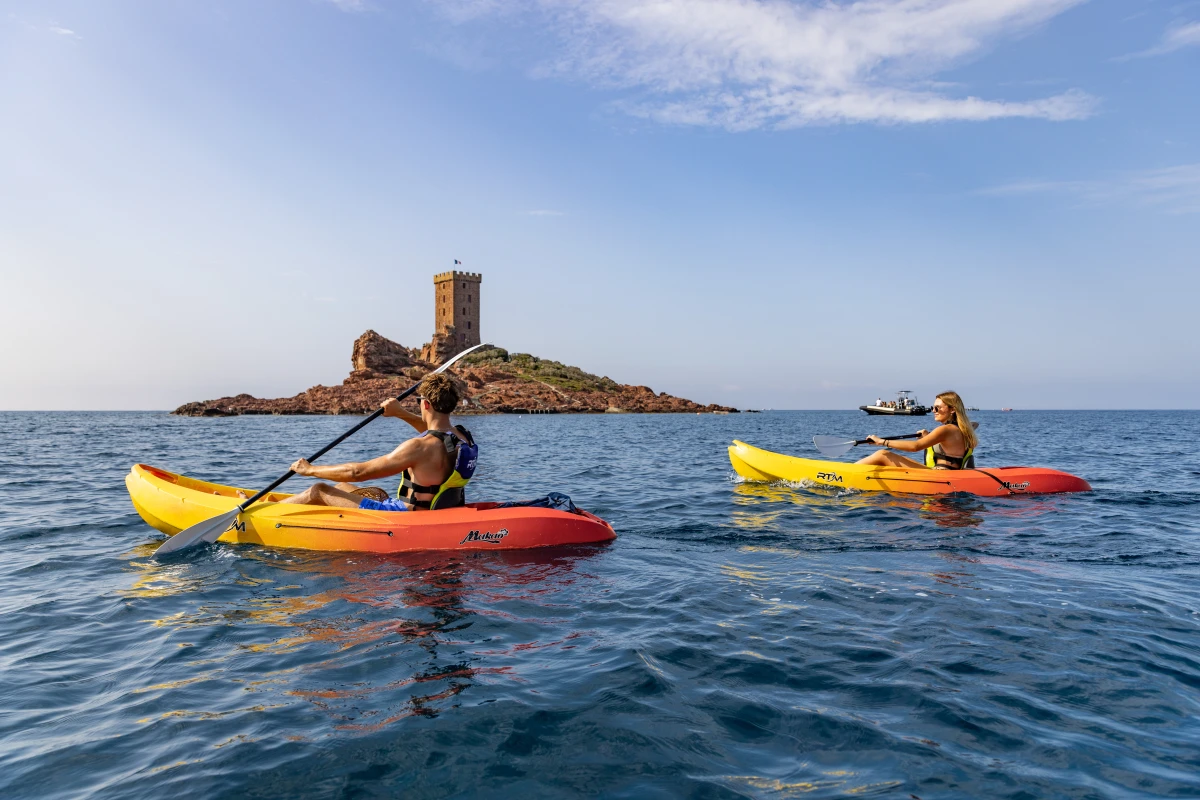Location Kayak de mer - En face de l'Ile d'or - Expérience Côte d'Azur