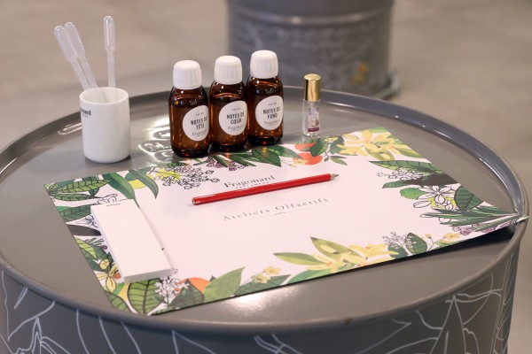 Mini atelier de création de parfum / GRASSE (COTE D'AZUR) - Expérience Côte d'Azur