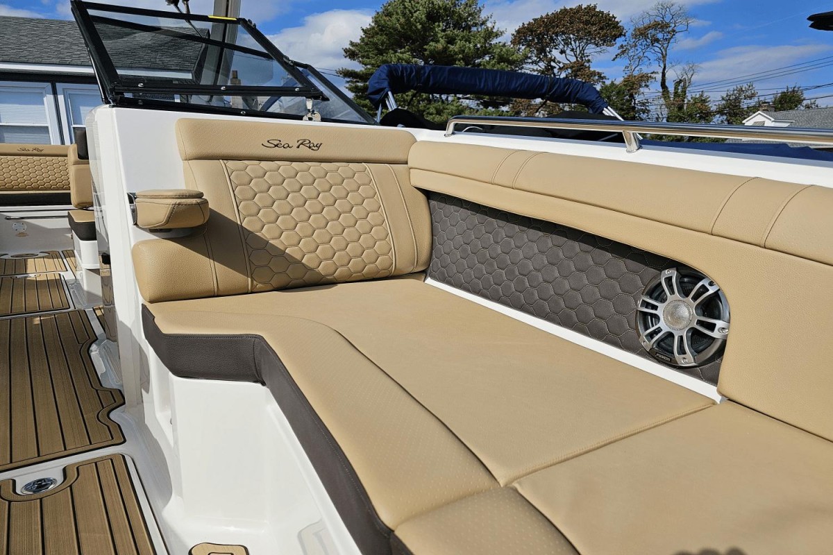 Private escape to discover Cannes & Lerins islands from the sea - Expérience Côte d'Azur