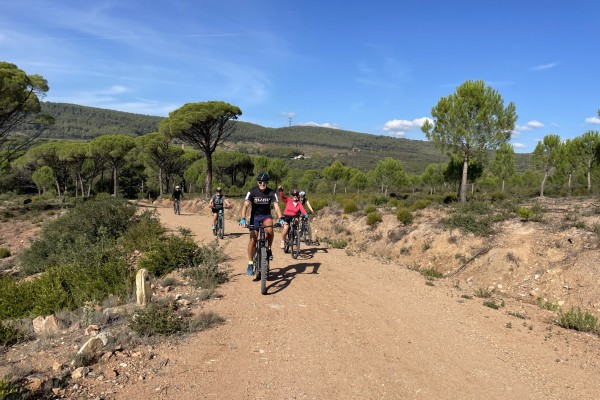 Randonnée en VTT électrique - Estérel - "Trésors cachés" - Expérience Côte d'Azur