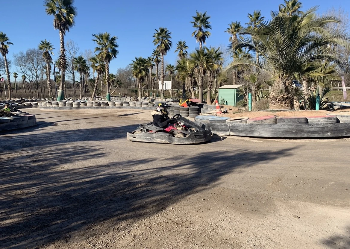 Session Karting – Rallye Kart Roquebrune-sur-Argens - Expérience Côte d'Azur