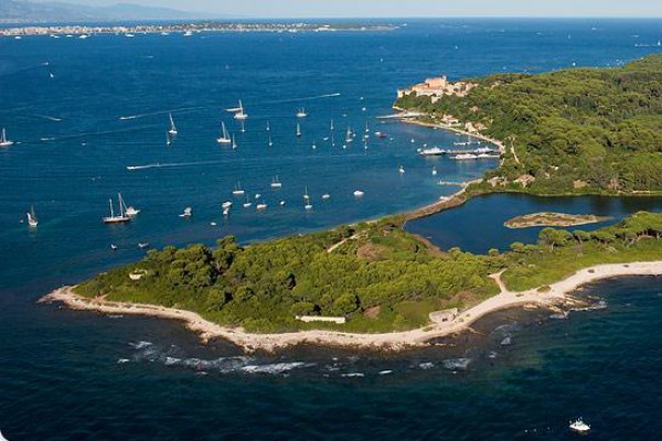 Ticket  île Sainte Marguerite > Cannes - Expérience Côte d'Azur